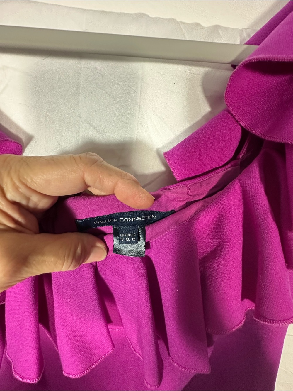 French Connection Fuchsia Ruffle-Trim dress - Picture 9 of 10
